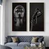 アフリカの壁芸術の女性ポスターとプリント黒の手がリビングルームの装飾のための銀のジュエリーキャンバス絵画壁の写真