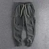 Pantaloni da uomo Abiti da lavoro da uomo 2022 Borsa multipla Casual Moda giapponese Leggings larghi e pantaloni da guardia 467