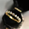 925スターリングシルバーホワイトゴールドメッキ作成モアッサナイト宝石の結婚式のバンドのシンプルな人格リングのための女性ファインジュエリーY0723
