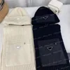 Männer Frauen Mode Schal Hut Sets 2 Stück Designer Schal Eimer Hüte Kaschmir Schals Mit Tasche Winter Wollen Stricken Luxus Schal 5696308