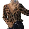 Damskie Knitki Tees Hirigin Fashion Button Down Casual Z Długim Rękawem V Neck Sexy Leopard Drukuj luźne dzianiny Cardigan Wrap Płaszcz