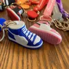 DHL chaussures de basket-ball porte-clés sangles 3d chaussure de sport stéréo PVC porte-clés pendentif sac de voiture pendentifs cadeau 8 couleurs