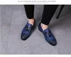 Homens de luxo Oxford Sapatos Snake Skin Impressos Clássico Estilo Vestido Couro Café Preto Lace Up Winted Toe Formal Sapato