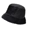 Женская шляпа Berets осень зимний рыбак плюшевые мягкие теплые панамы повседневные женщины плоские нижние кепки 2021