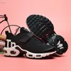 Nike Air Max 270 React 2020 Hot Reagire arrivo Bambini formatori bambini atletici ragazzi e ragazze Air Running Shoes Toddler regalo di formato 28-35