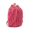 Miu women039s matase2021 nova bolsa balde plissada de pele de carneiro de ombro único bolsa mensageiro 5be0142895414