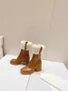 2021 Fashion Women's Thick Heel Boots av PVC Zipper Open Gear Yttersula med design känsla och varm inredning