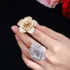 Luxe Femmes Party Engagement Bijoux Jaune Or Couleur Cubique Zircone Cristal Mariage De Mariée Grande Fleur Bague R121 210714