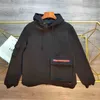 Italien Berömd designer Luxury Mens Jackor 2021 Höst Kanada North Hooded Coat Enkel tröja Bekväma P Jacket Män Kläder Vindskydd