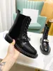 Designer Womens Skor Mode Boots Zip Knight Ankel Designers Män Buckle Läder Half Martin Motorcykel