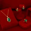 Natural Emerald Gemstone Gold Necklace Pendant 14K Gul smycken Set Ring Studörhängen för kvinnor Bröllopsmyckelarmband 3442307