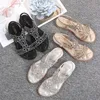 Kristal Kadın Sandalet 2021 Altın Gümüş Bayanlar Sandalet Düz Yaz Ayakkabı Kadın Yaz Sandalet Büyük Boy 40 41 Sandalia Feminina Y0721