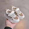 Första vandrare 2023 Sprng Autumn Kids Sneaker Shoes for Boy Infant Girl Running Baby Tennis