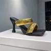 Złote Seksowne Muły Wysokie Obcasy Sandały Kobiety Metal Decorate Designer Buty Kobieta Luksusowe Heeled Sandal Damskie Pustki Kapcie