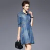 Casual Kleider 2021 Frühling Sommer Temperament Kleid Kurzen ärmeln Schlank Abnehmen Vestidos Denim Gestickte Frauen A734