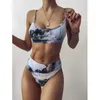 Wwomen rayé push up high coupe Hight taille licou likini réglé le maillot de bain brésilien brésilien brésilien de la plage d'été porte des maillots de bain pour femmes