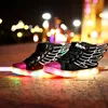 Jawaajkids Dzieci Świecące Sneakers Usb Akumulator Wings Wings Luminous Buty dla chłopców, Dziewczyny LED Light Buty do biegania Dzieci 210329