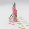 600 adet Sevimli Yenilik Arcylic Mini Küçük Bira Parti Hediye Şarap Şişesi Anahtarlık Karışık Renkler Kadın Erkek Araba Çantası Anahtarlık Kolye Accessions