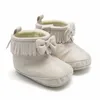 Primi camminatori Stivali da neve con frange con suola morbida per bambina nata Stivaletti prewalker anti-silp Scarpe per neonati 0-18 mesi