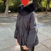 Janveny Riesiger Waschbärpelz mit Kapuze Frauen Daunenmantel Winter Feder Puffer Parkas Weibliche Kurze 90% Ente Daunenjacke Schnee Outwear 211108