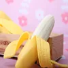 おもちゃパロディ剥離バナナピンチジョイストレスリリーフフルーツハンドピールシミュレーションベント小
