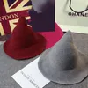 New Halloween Personnalité Wizard Hat 2020 Creative Fashionaire Tendance Designer Peaked Big Brim Chapeaux De Laine Couleur Unie Mode Caps VT1685