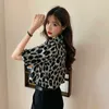 2style vintage entalhado manga curta leopardo blusa mulheres curtas moda camisas mujer casual blusas mujer imprimir verão tops 210610