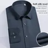 Heren Casual Shirts Wol Shirt Herfst en Winter 2021 Bedrijfsslijtage Solid Color Slim Fit No Iron lange mouw