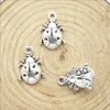 Partihandel 100PCs Ladybug Lady Beetle Tibetanska Silver Charms Pendants För Smycken Gör Örsel Halsband Armband Nyckelring Tillbehör 19 * 13mm DH010