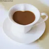 Canecas Cerâmica Europeia Cerâmica Fantasia Copo de Café Coração e Pires Conjunto Puro Vírgula Branco Tea Utensílios Criativos