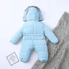 Jumpsuits baby romer kappa vinter spädbarn flicka pojke snöar hooded plus sammet tjock varm varm ytterkläder barnmängden jumpsuit född klä