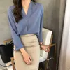 Lente zomer ol blouse shirt vrouwen v-hals lange mouw blouse formele werk dragen witte losse tops met broche DF2597 210609