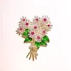 Pins, Broches Mooie Crystal Cubic Zirconia Flower for Dames Broach Pin Mode Bruiloft Bruids Boeket Sash Sieraden Accessoires