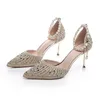 Sandali Tacchi chiari Fibbia Moda Scarpe da donna 2021 Alta donna di lusso Tacco alto Cinturino beige Velluto Stiletto Comfort Elastico