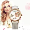 Frau Student Mode Uhr einfache Dame Quarz Armbanduhr Mädchen Kleid Uhren Blumen und Schmetterlinge Zifferblatt wasserdichte Uhr originelles Geschenk