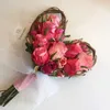 2 pezzi Forma d'amore Vimini naturale Ghirlanda di fiori fai-da-te Materiale Fornitura di involucri di fiori Decorazione di nozze Decorazioni per la casa 210610