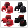 casquettes de football en cuir