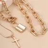 Retro Cross Alloy Pendant Halsband Multi Layer Circle Lock Clavicle Chain för Kvinna Present Guld Vit K Halsband Tillbehör