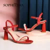 SOPHITINA Frauen Schuhe Sandalen Sommer Echtes Leder Karree Runde High Heel Party Perle String Bead Süße Schnalle FO320 210513