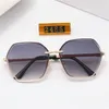 Brand designer Sunglasses women men designers Good Quality Fashion metal Oversized sun glasses vintage female male UV400