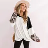 T-shirt da donna T-shirt da donna in cotone con stampa leopardata T-shirt a maniche lunghe con patchwork Top casual 2022 Abbigliamento autunnale