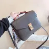 New Ms Single Girls Women Shoulder Messenger Bags Borsa portatile rilassante spalla inclinata stampa borse in vera pelle borsa marrone