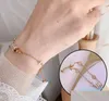 Charm Armbänder Schmuck Armband 2021 Kleines Temperament Einfache Minderheiten Freundinnen Mode Womens Net Drop Lieferung