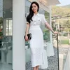 Moda Lato Koreańskie Kobiety Koronki 2 Sztuk Zestaw Białe Koszulki Topy + Split Sheath Bodycon Spódnice Zestawy 210531