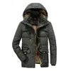 Männer Winterjacke Plus Size Militärjacke Männer Outdoor-Kleidung mit Kapuze verdicken Mantel männlich mit mehreren Taschen Mode Hohe Qualität 211204
