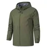 Mäns Windbreaker Jackor Vattentät Militär Hooded Vindbrytare Casual Coat Man Kläder Vindskydd Höst Vår Outwear Men 211217