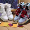 Erkek ve Bayan Tasarımcı Moda Yüksek Üst Sneakers Tenis Ayakkabı Kalın Soled Lüks Çift Rahat Shoess Açık Spor Yürüyüş Kaymaz Aşınmaya Dayanıklı Tabanlar