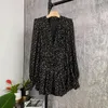 Projektant Styl Black Gothic Girl Mini Dress V-Neck Hollow Out Buttons Latarnia Rękaw Gwiazdy Glitter Robe Sukienki na imprezę 210421