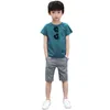 Boys039 garnitury letnie ubrania nowe dzieci039s krótkie rękawy T Shirt Short Spit Twopece garnitury duże dzieci setki 4 12 A6959911