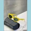 Aessories C40019 Top Luxury High Quality Brand Designer Sunglasses For Mens Womens Uv400 Selling World Famous Fashion Show Italian Sun Glass